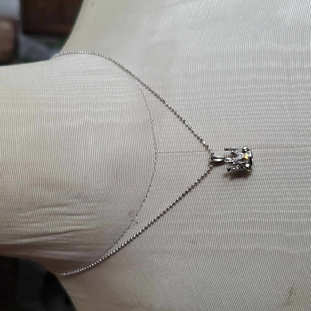 💖4/$25 Princess 3D Crown Pendant & Necklace